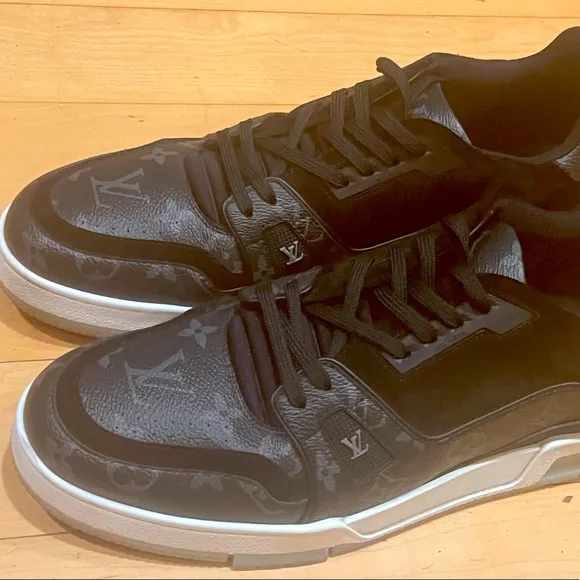 Louis Vuitton | Shoes | Gently Used Lv Trainer Sneakers In  display picture 3